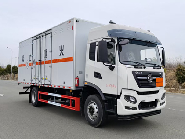 東風天錦雜項物品廂式運輸車